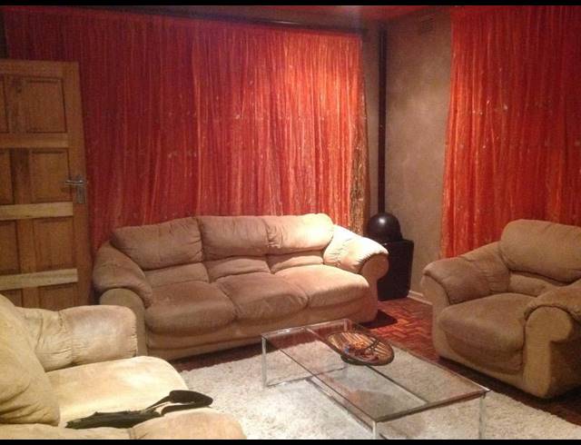 3 BEDROOM HOUSE FOR SALE IN WOODLANDS